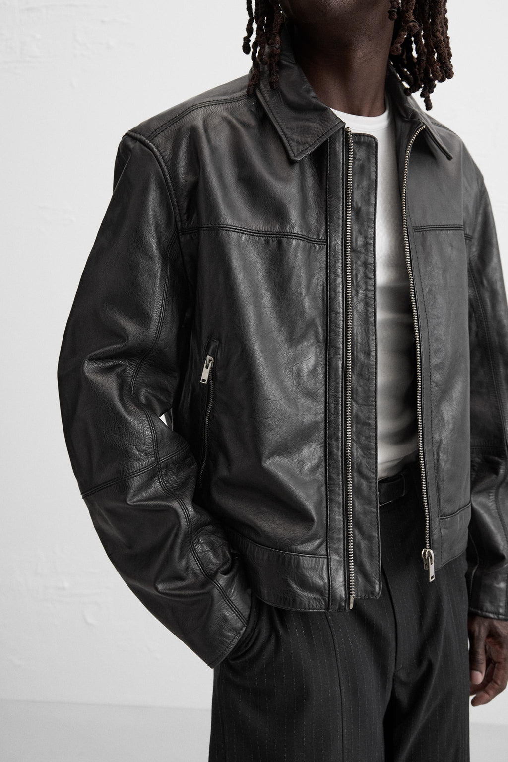 Men's Black Boxy Fit Simple Leather Jacket