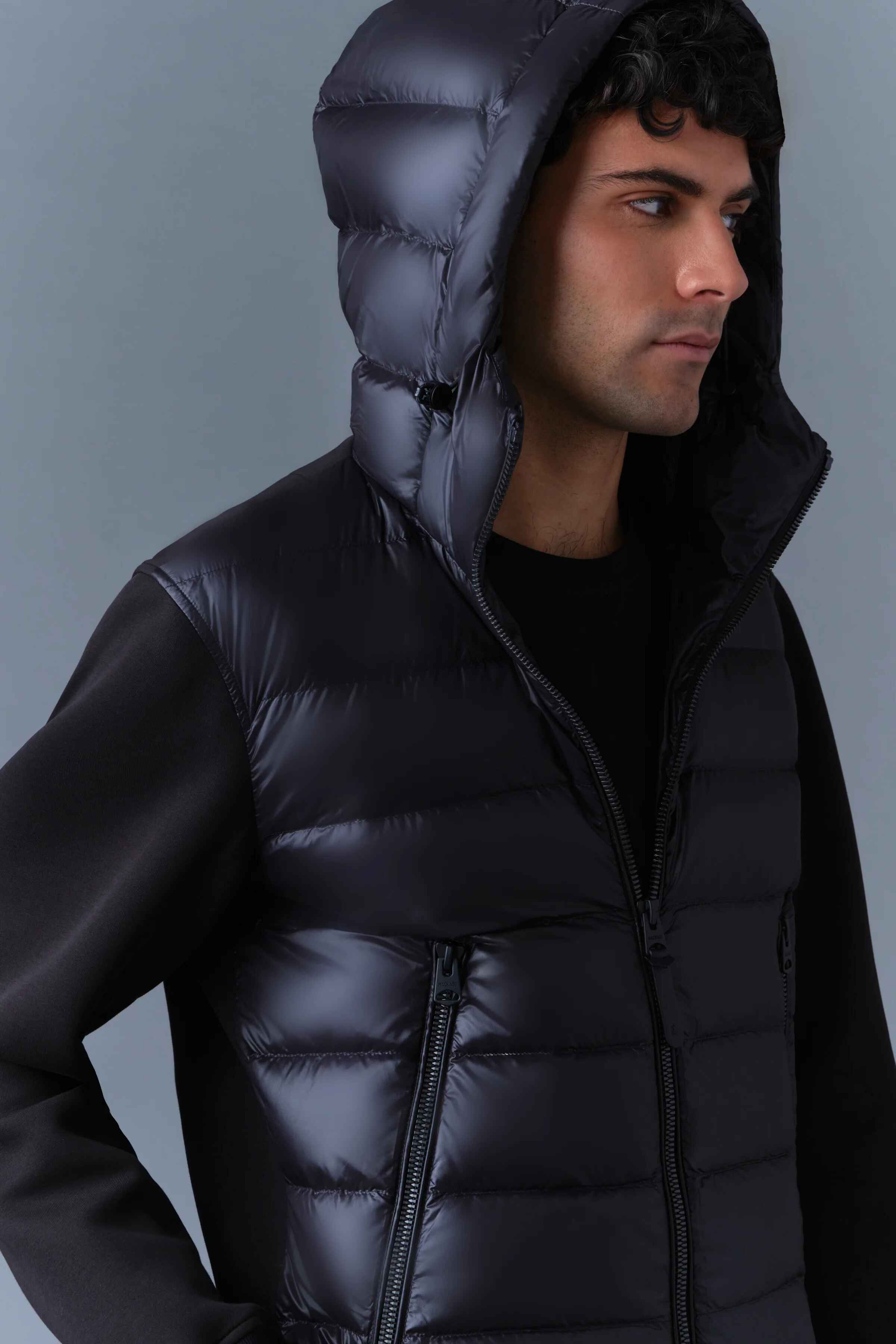 Men's Black Regular Fit Hooded Hybrid Puffer Jacket