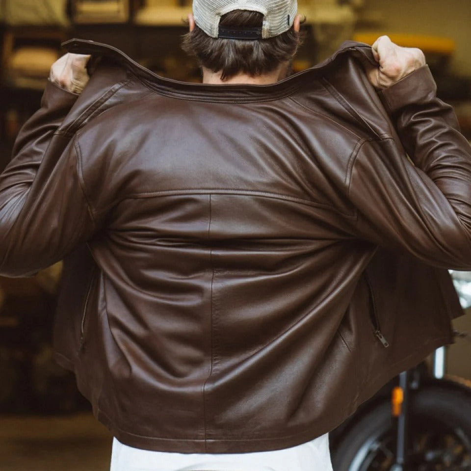 Braune Motorradjacke aus Leder für Herren
