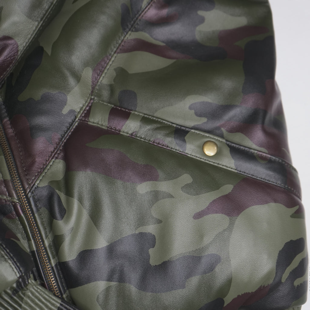 Chaqueta de piel de oveja estilo bomber con cuello de piel auténtica y camuflaje 100 % plumón de pato para hombre