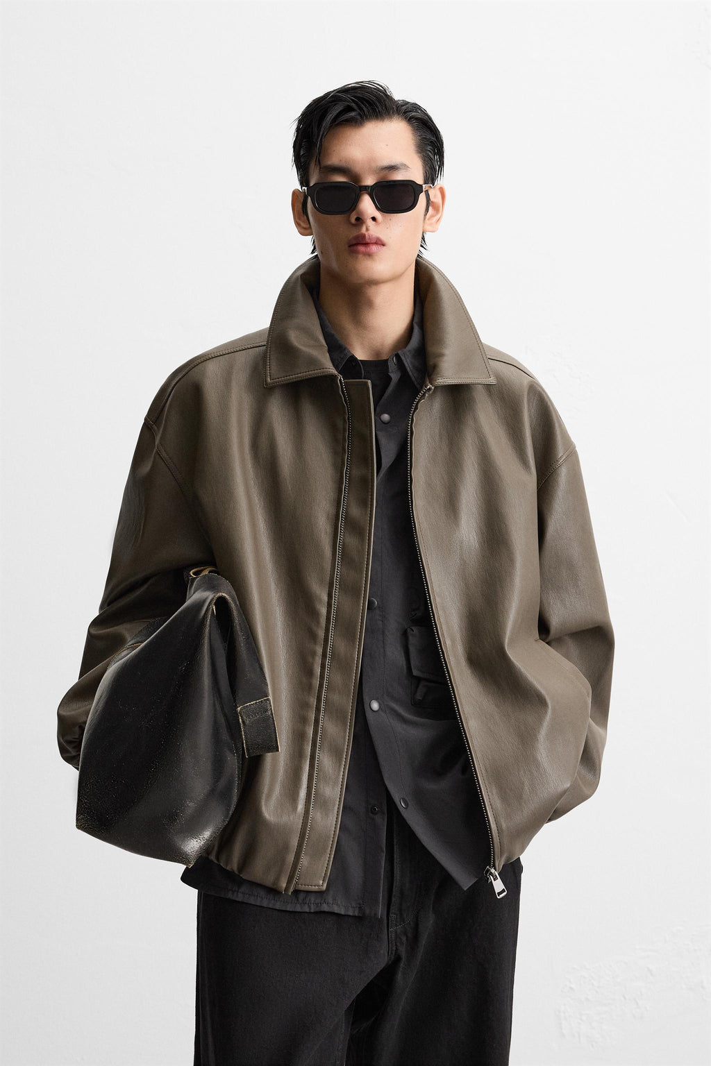 Graue schlichte Lederjacke für Herren