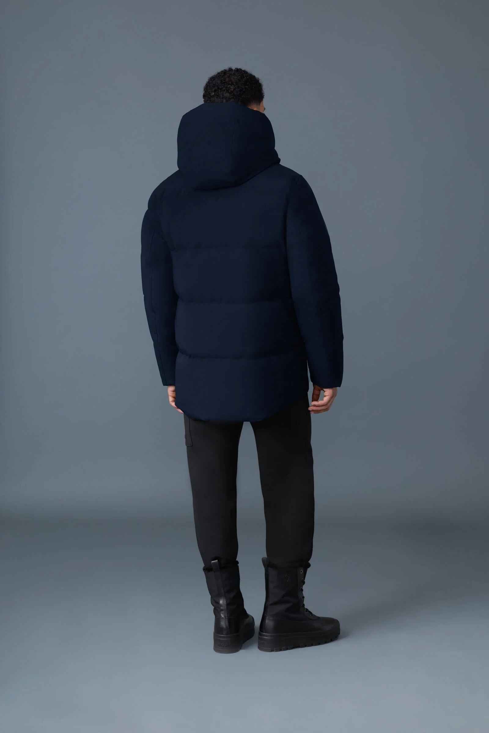 Men's Regular Fit Removable Bib Breathable Down Jacket