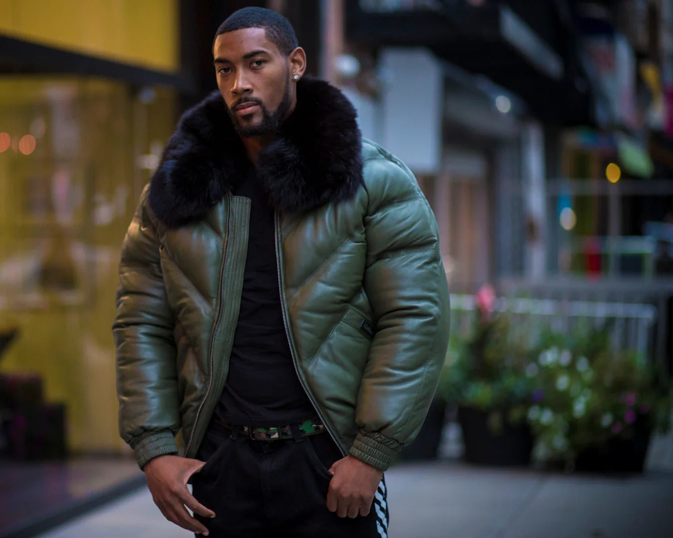 Men's V BOMBER- OLIVE GREEN ( BLACK FUR)