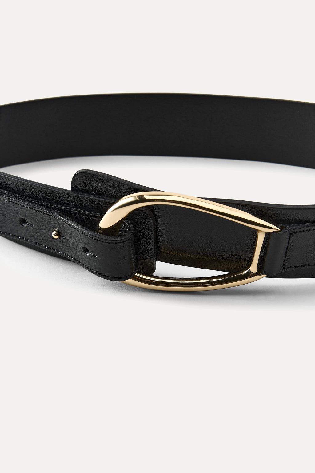 Women's Oval Metal Buckle Leather Belt