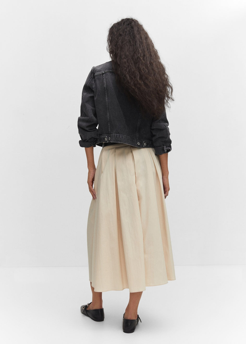 Women's Pocketed Denim Jacket