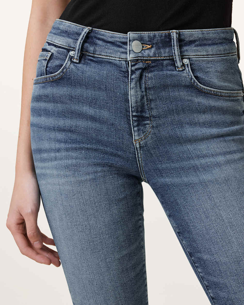 Women's Raw Hems Skinny Fit Denim Jeans