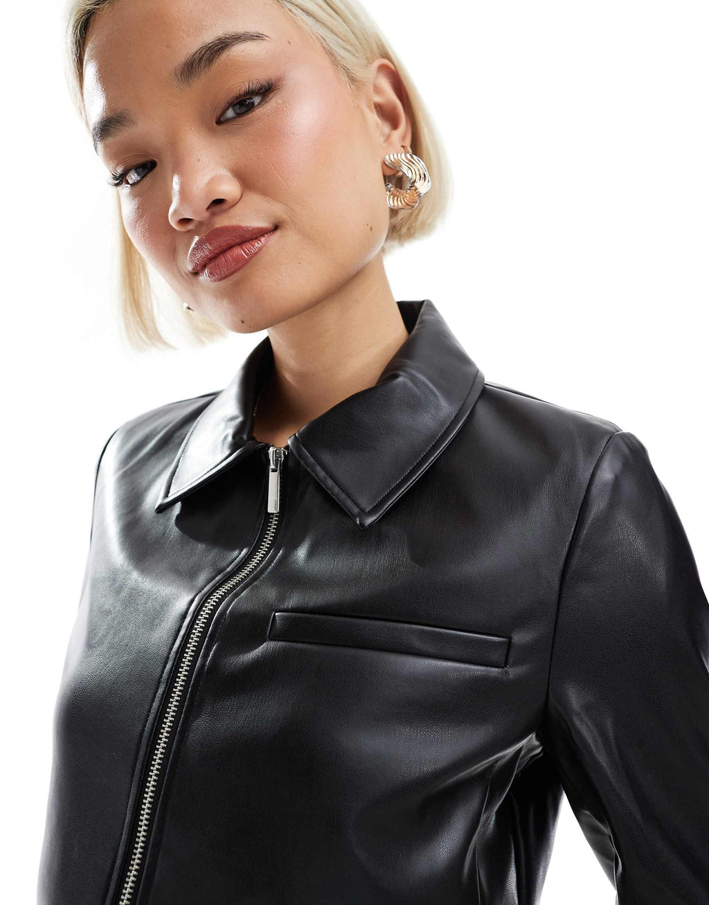 Chaqueta de piel sintética de corte regular para mujer