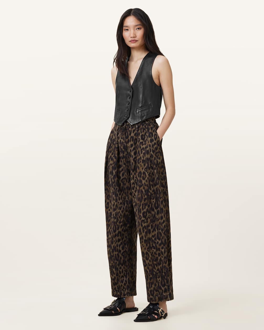 Women's Wide Leg Fit Denim Pants